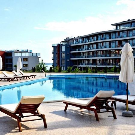 Апартаменты Sunwave Свети Влас Bagian luar foto